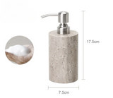 Natürliche Silbergraue Cave-Stone Luxus-Badaccessoires-Set – Seifenspender in Marmoroptik, Shampooflasche, Taschentuchbox & Ablage