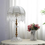 VelourÉclat Französische Retro-Tischlampe