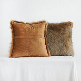 FluffyLux Luxuriöser Kunstfell-Kissenbezug – Edles Zierkissen für Zuhause und Sofa
