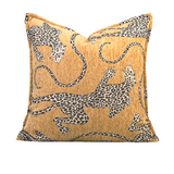 RoyalPanther Luxuriöser Jacquard-Kissenbezug – Panthera Beige Chenille-Design