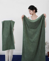 Luxuriöses Gewebtes Baumwollhandtuch – Gestreifte Geometrische Rauten, Absorbierendes Gesichts