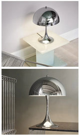 NordicGlow Chrom Pilz Tischlampe – Dänische Designlampe