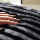 VeluSoft Luxus Kunstfell-Kissenbezug – Ultra-weicher Flauschiger Kissenbezug