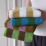 Luxuriöses Biologisches Gestreiftes Jacquard Baumwollhandtuch – Superweich, Absorbierend & Langlebig für Bad und Gesicht