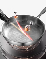 TitaLux – Pure Titanpfanne mit Fischschuppen-Hammerschlagmuster